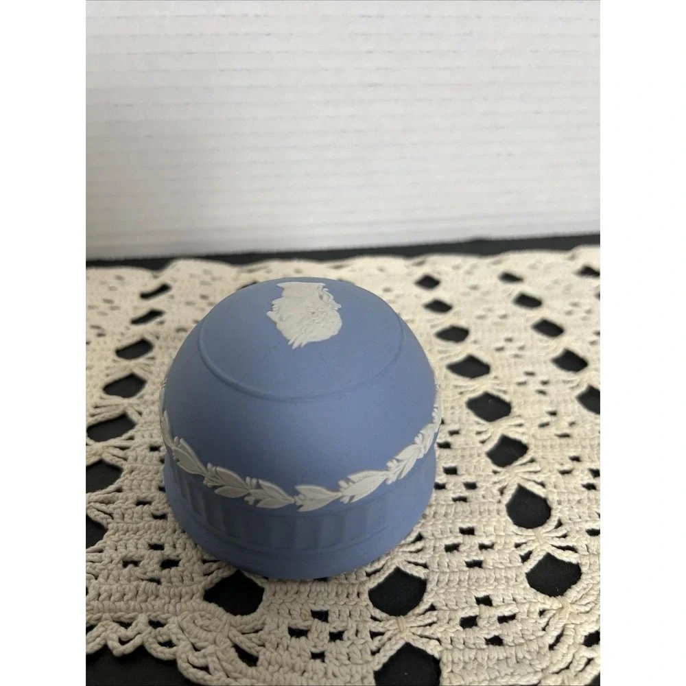 Wedgwood jasperware blue